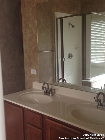 Image 12 of 20 For 157 Lone Star