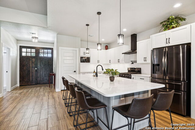 Image 15 of 63 For 177 E Short Meadow Dr