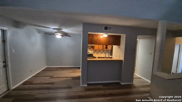 Image 11 of 23 For 14309 Indian Woods