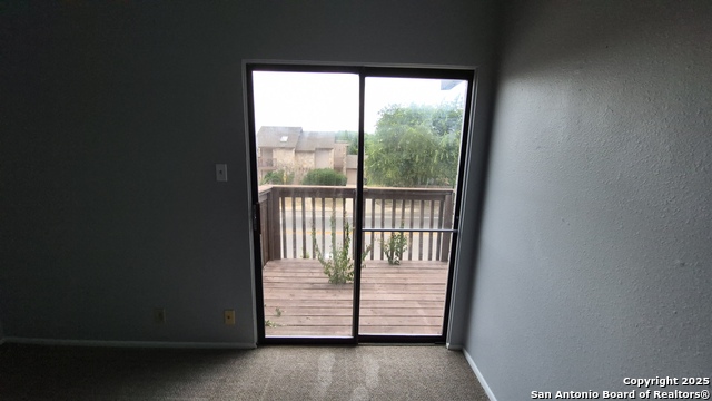 Image 19 of 23 For 14309 Indian Woods