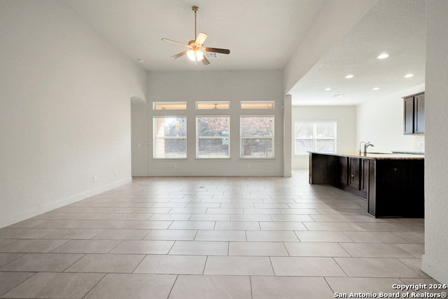 Image 17 of 43 For 4207 Saddle Spur