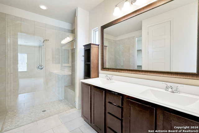 Image 20 of 43 For 4207 Saddle Spur