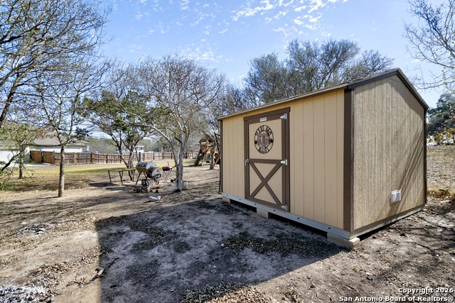 Image 39 of 43 For 4207 Saddle Spur