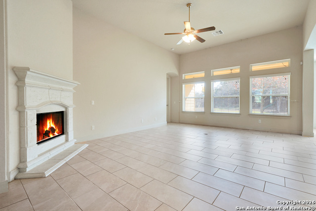 Image 7 of 43 For 4207 Saddle Spur