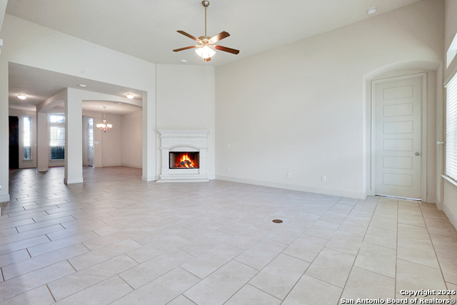 Image 9 of 43 For 4207 Saddle Spur