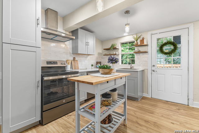 Image 15 of 23 For 315 Saint James