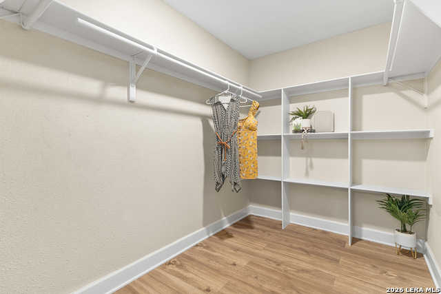 Image 17 of 23 For 315 Saint James