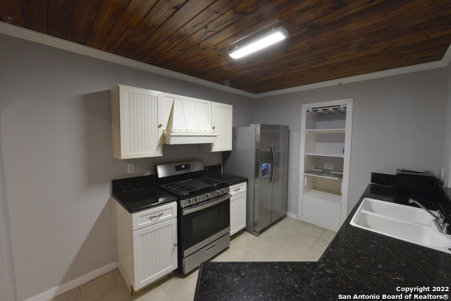 Image 15 of 24 For 302 Artemis  