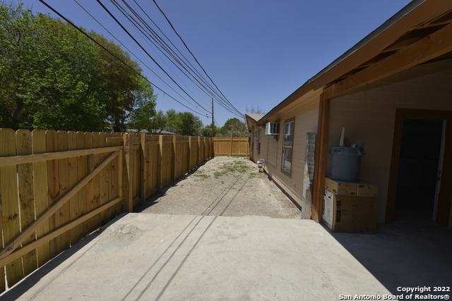 Image 21 of 24 For 302 Artemis  