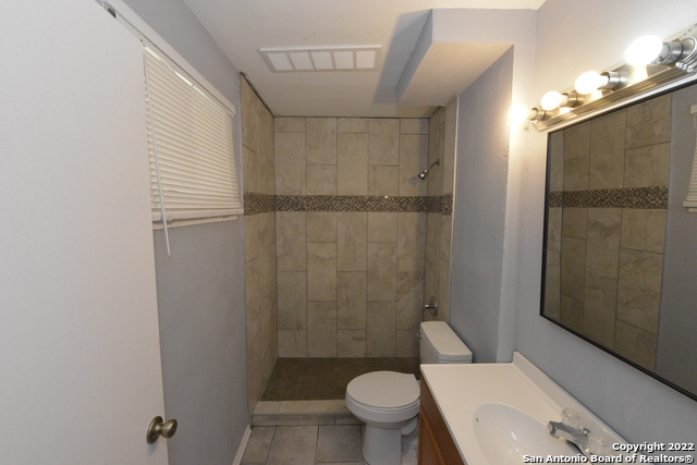 Image 9 of 24 For 302 Artemis  