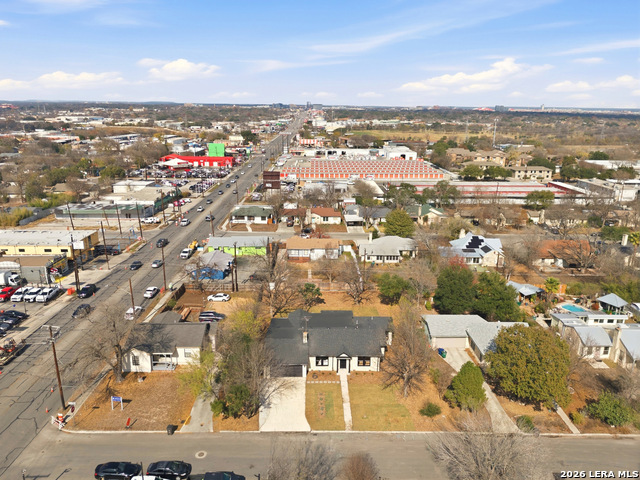 Image 26 of 29 For 293 Lovera  