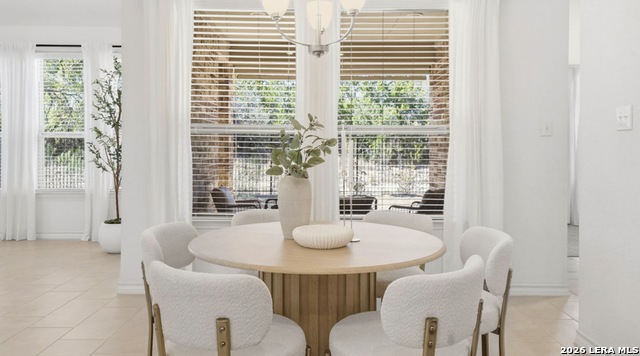 Image 13 of 31 For 2982 Blenheim