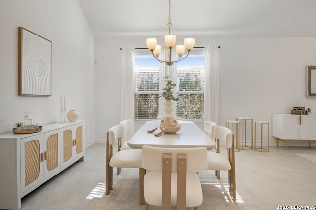 Image 4 of 31 For 2982 Blenheim