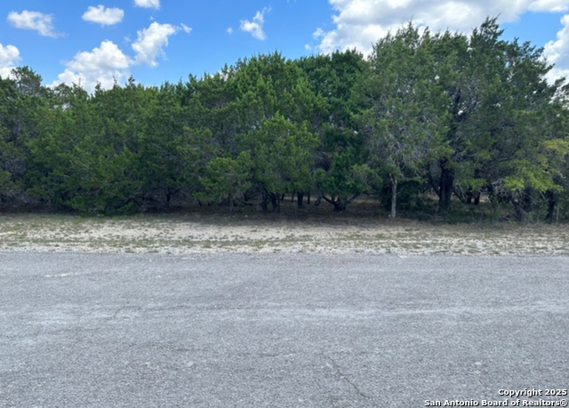 Details for Lot #70 Forest Oaks, Lakehills, TX 78063