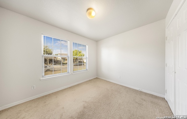 Image 14 of 19 For 515 Belcross