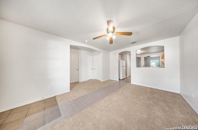 Image 2 of 19 For 515 Belcross