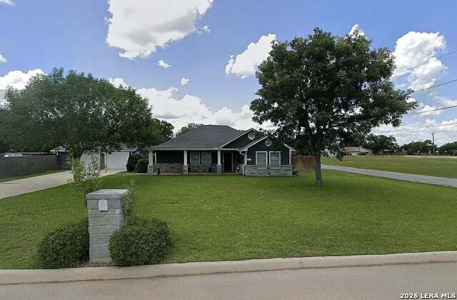 Details for 419 Cedar N, Pearsall, TX 78061