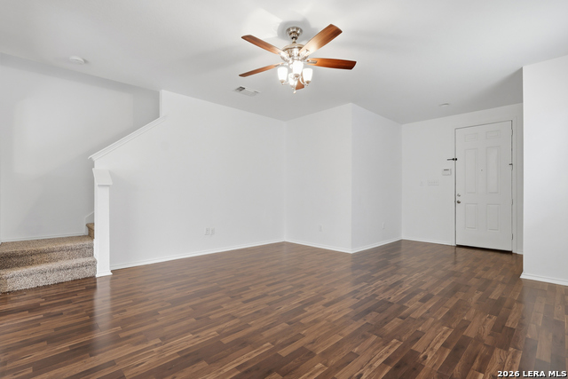 Image 4 of 26 For 9819 Hawk Shr