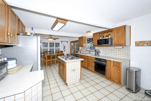 Image 17 of 49 For 315 White Oak