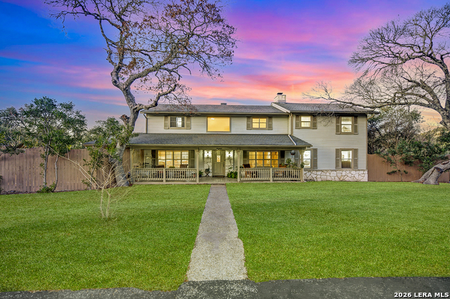 Image 2 of 49 For 315 White Oak