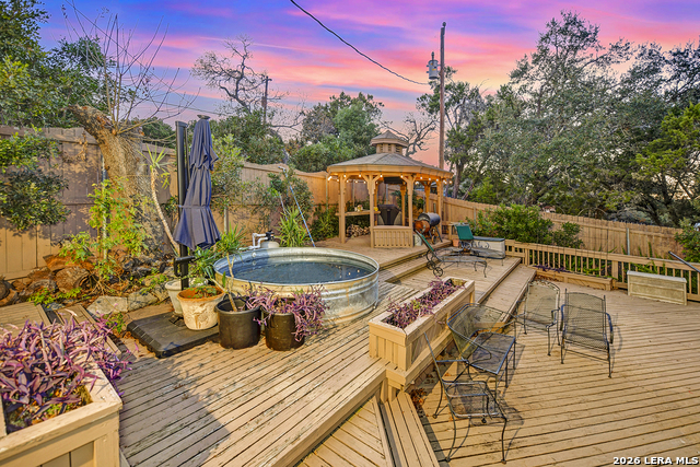 Image 24 of 49 For 315 White Oak