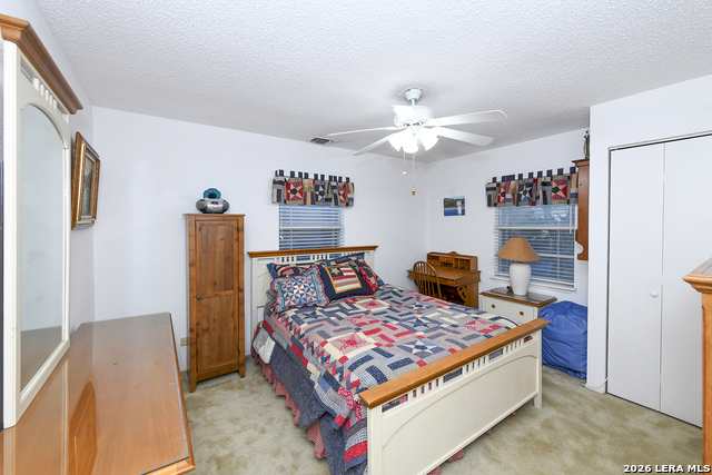 Image 33 of 49 For 315 White Oak