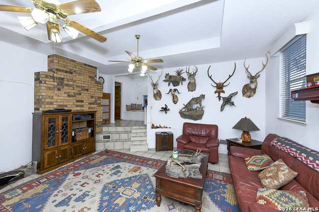 Image 37 of 49 For 315 White Oak