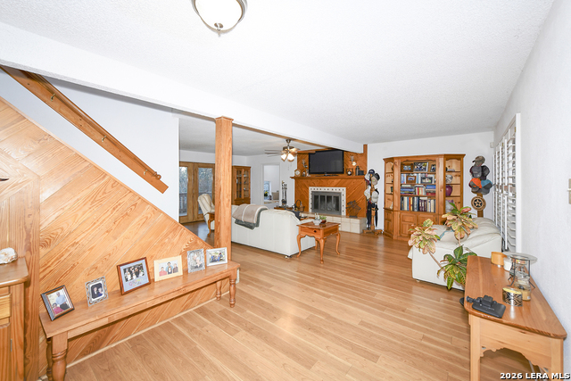 Image 9 of 49 For 315 White Oak