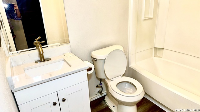 Image 16 of 26 For 10098 Birch Field Dr.