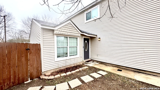 Image 2 of 26 For 10098 Birch Field Dr.