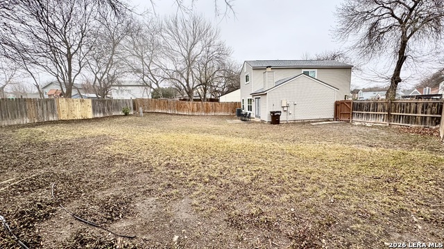 Image 20 of 26 For 10098 Birch Field Dr.