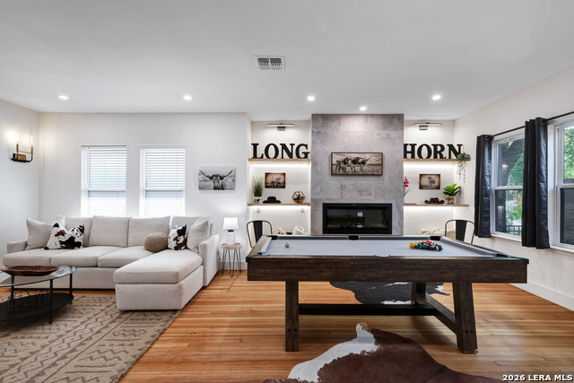 Image 11 of 55 For 324 Hammond  