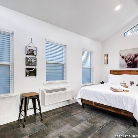 Image 51 of 55 For 324 Hammond  