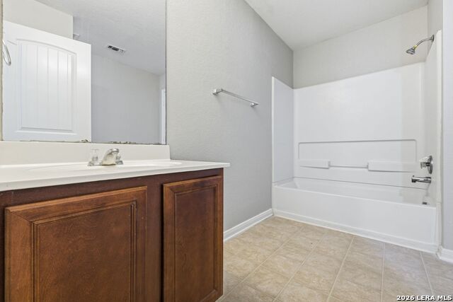 Image 20 of 32 For 5764 Maxfli  