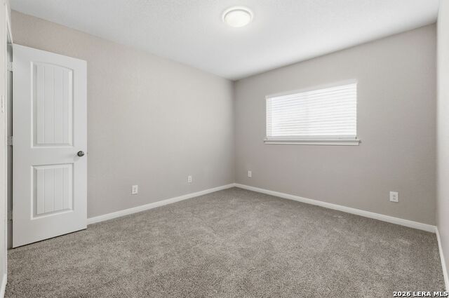 Image 22 of 32 For 5764 Maxfli  