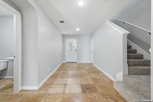 Image 4 of 32 For 5764 Maxfli  