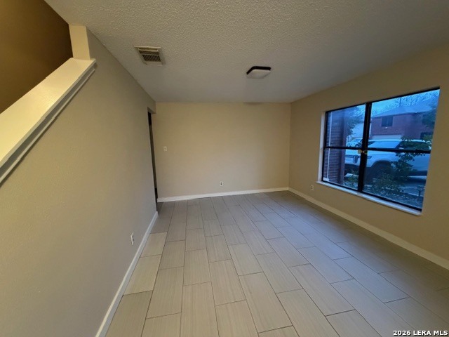 Image 6 of 18 For 7823 Crystal Point