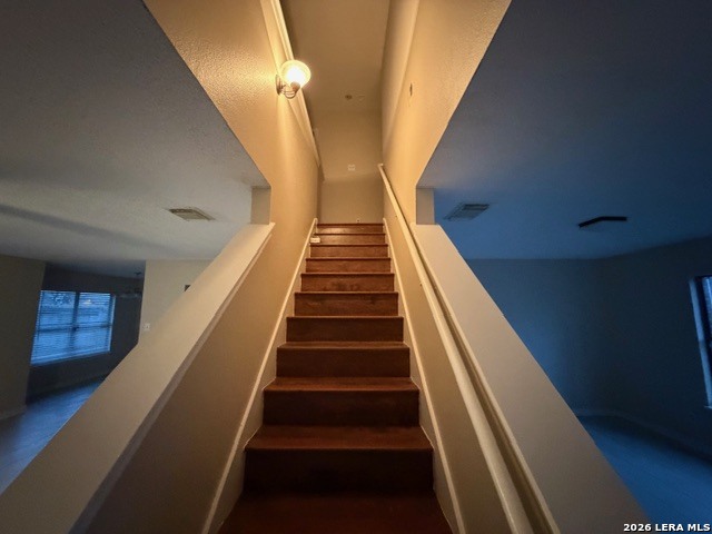 Image 8 of 18 For 7823 Crystal Point