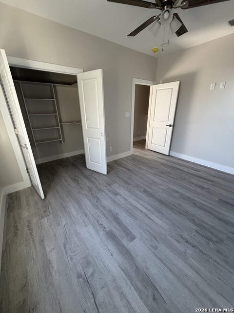 Image 15 of 32 For 2610 Woodbury St  102