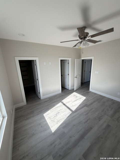 Image 16 of 32 For 2610 Woodbury St  102