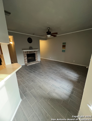 Image 2 of 12 For 10955 Wurzbach  903