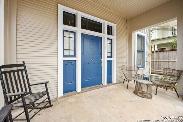 Details for 124 Mistletoe Ave W, San Antonio, TX 78212