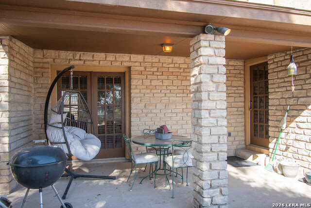 Listing photo id 27 for 126 Packsaddle Circle