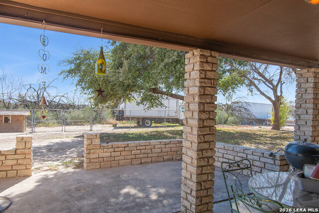 Listing photo id 28 for 126 Packsaddle Circle