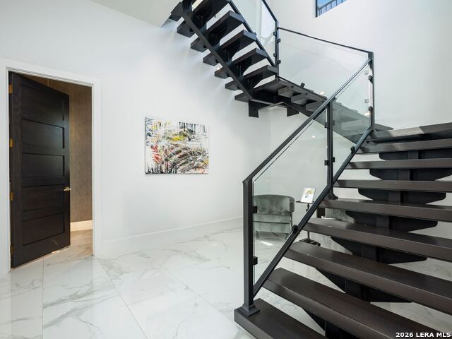 Image 28 of 55 For 23 Grand Terrace