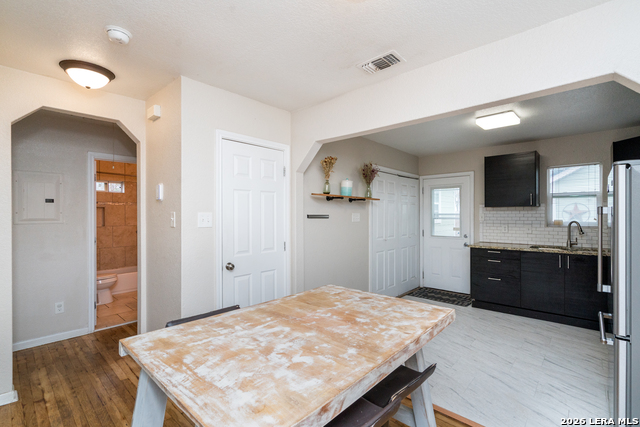 Image 12 of 38 For 218 Vereda  