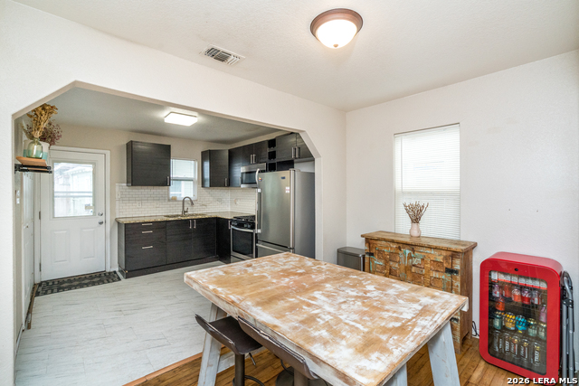 Image 13 of 38 For 218 Vereda  