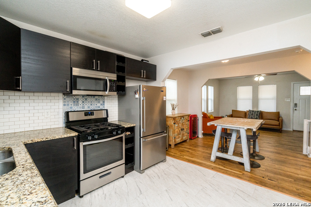 Image 15 of 38 For 218 Vereda  