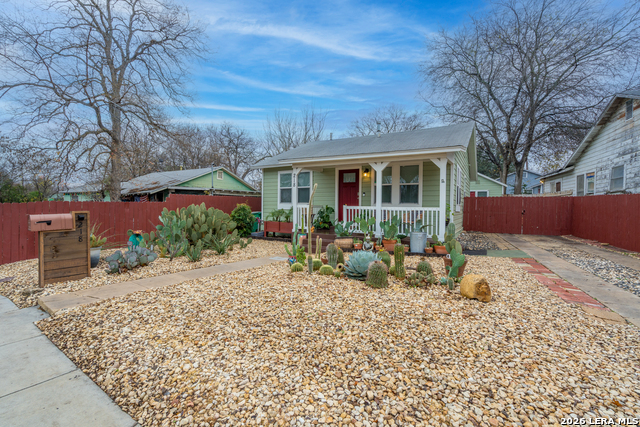 Image 3 of 38 For 218 Vereda  