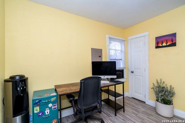 Image 33 of 38 For 218 Vereda  